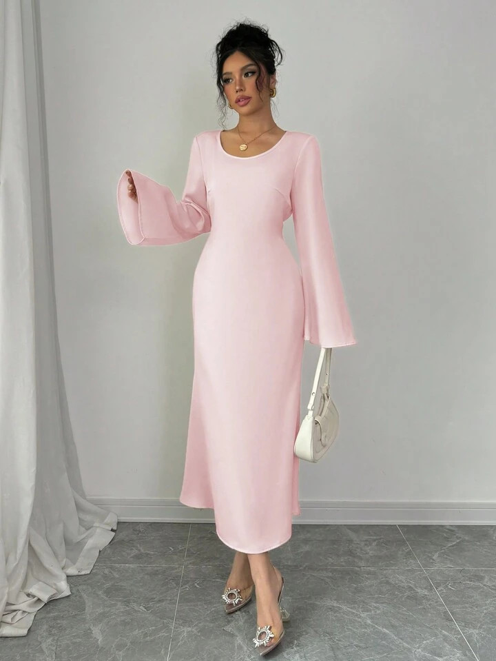 SHEIN Raffinéa Satin Long Cinched Waist Waist Dress With Round Neck, Autumn Maxi Women Outfit | SHEIN
