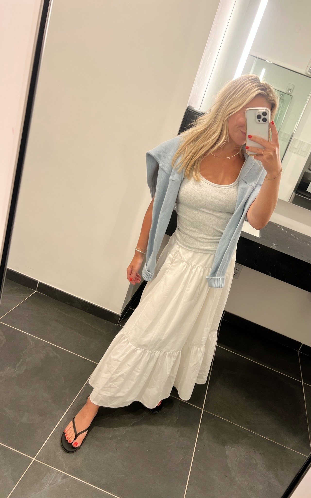 Easy summer work outfit 🩵