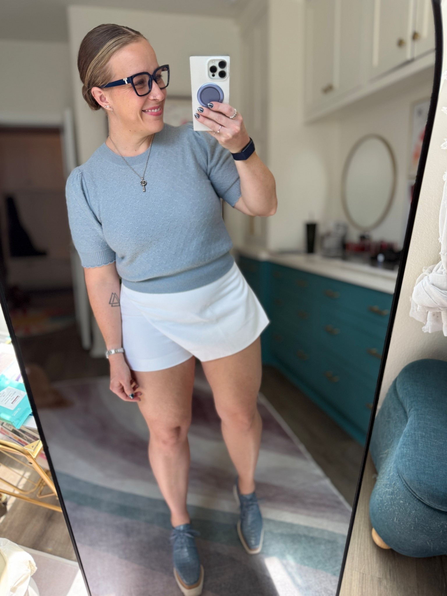 Light blue grey and soft white — a, comfortable, put together outfit for work that’s gently leading me into the fall.

#houseofcolour #hoc #houseofcolourpflugerville #houseofcolourusa #coloranalysis #houseofcolouraustin #hocsummer 

Nordstrom 
Frame 
Aritzia
Stella McCartneyy

#LTKStyleTip #LTKWorkwear #LTKSaleAlert