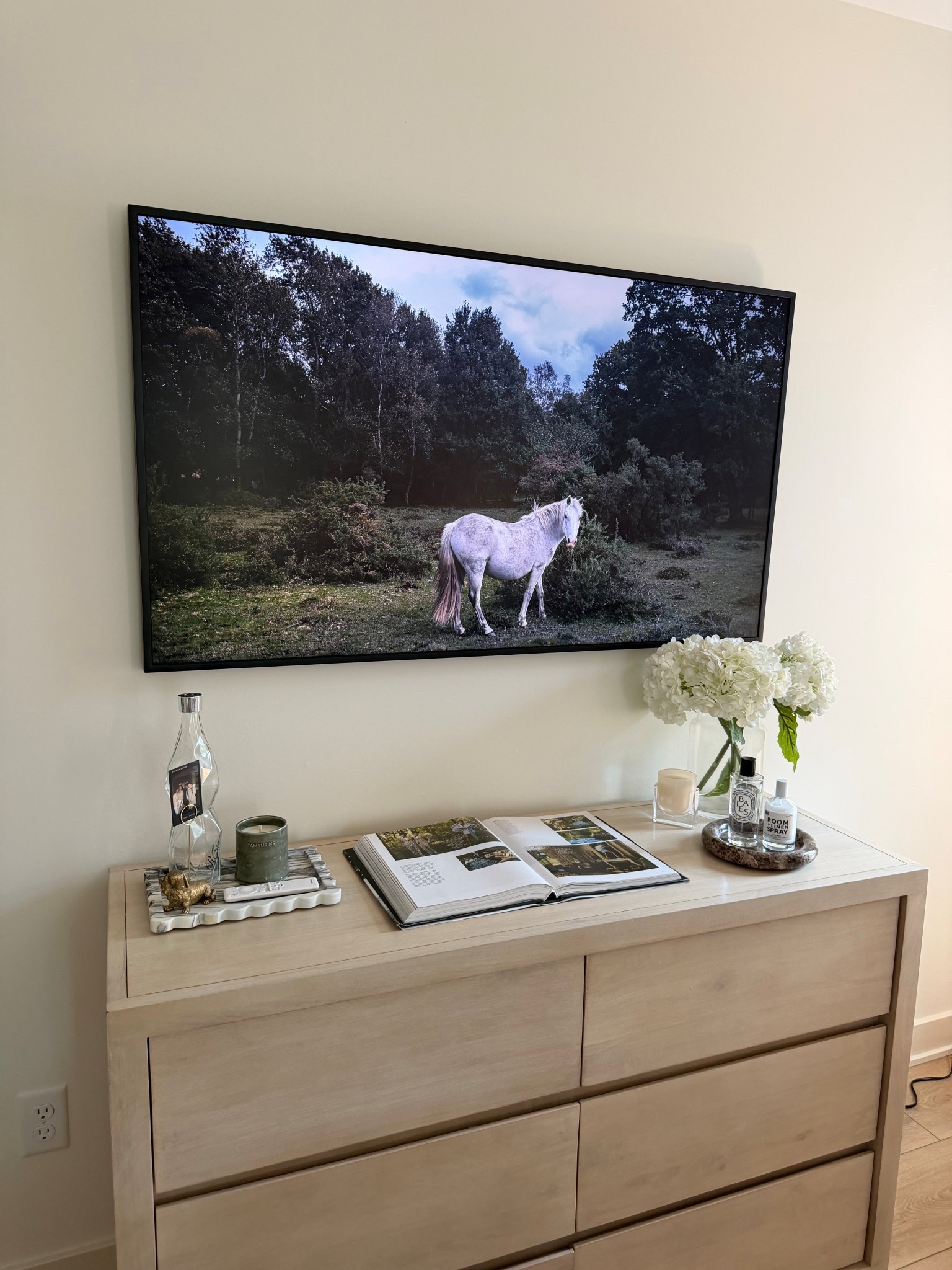 Dresser refresh 🤍✨
one of my favorite little corners that makes getting ready feel so much better

kept it clean + minimal with a few decor pieces, trays for organization, and my everyday essentials within reach; functional but still pretty

it’s the small spaces like this that make a big difference in your routine 🫶🏼
linked everything here ✨

#LTKHome