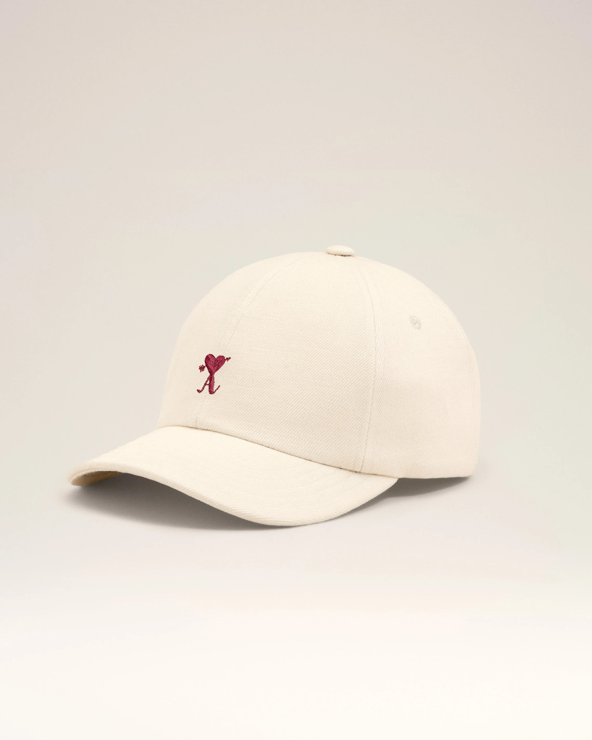 OFF WHITE White cotton cap with Ami de Coeur arrow | Ami Paris | AMI Paris FR