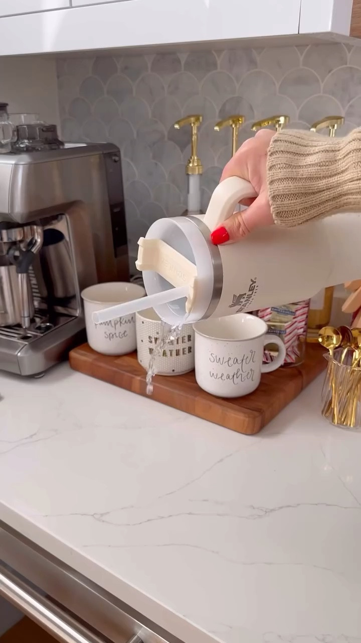 I absolutely love and use all of these daily! Did you snag any last year?! 

@amazonhome @amazoninfluencerprogram #bestselling #amazonhome #mealpreps #kitcheninspiration #amazonfinds2023 #amazonfinds

#LTKFindsUnder50 #LTKWatchNow #LTKHome