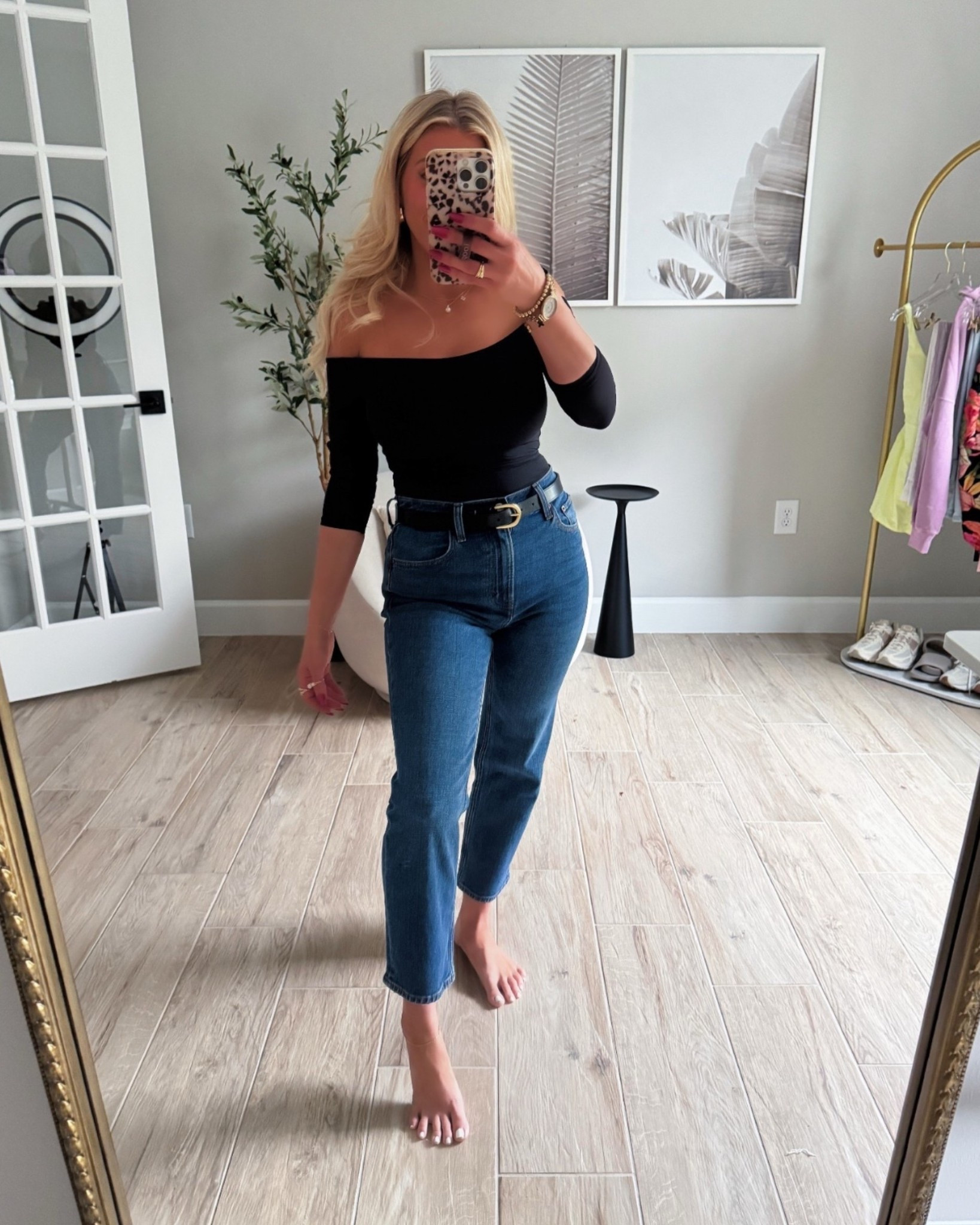 Date night fit- my favorite Abercrombie jeans, ankle straight! I do a size 27 but I love the darker wash, they’re on sale this weekend for 20% off! 