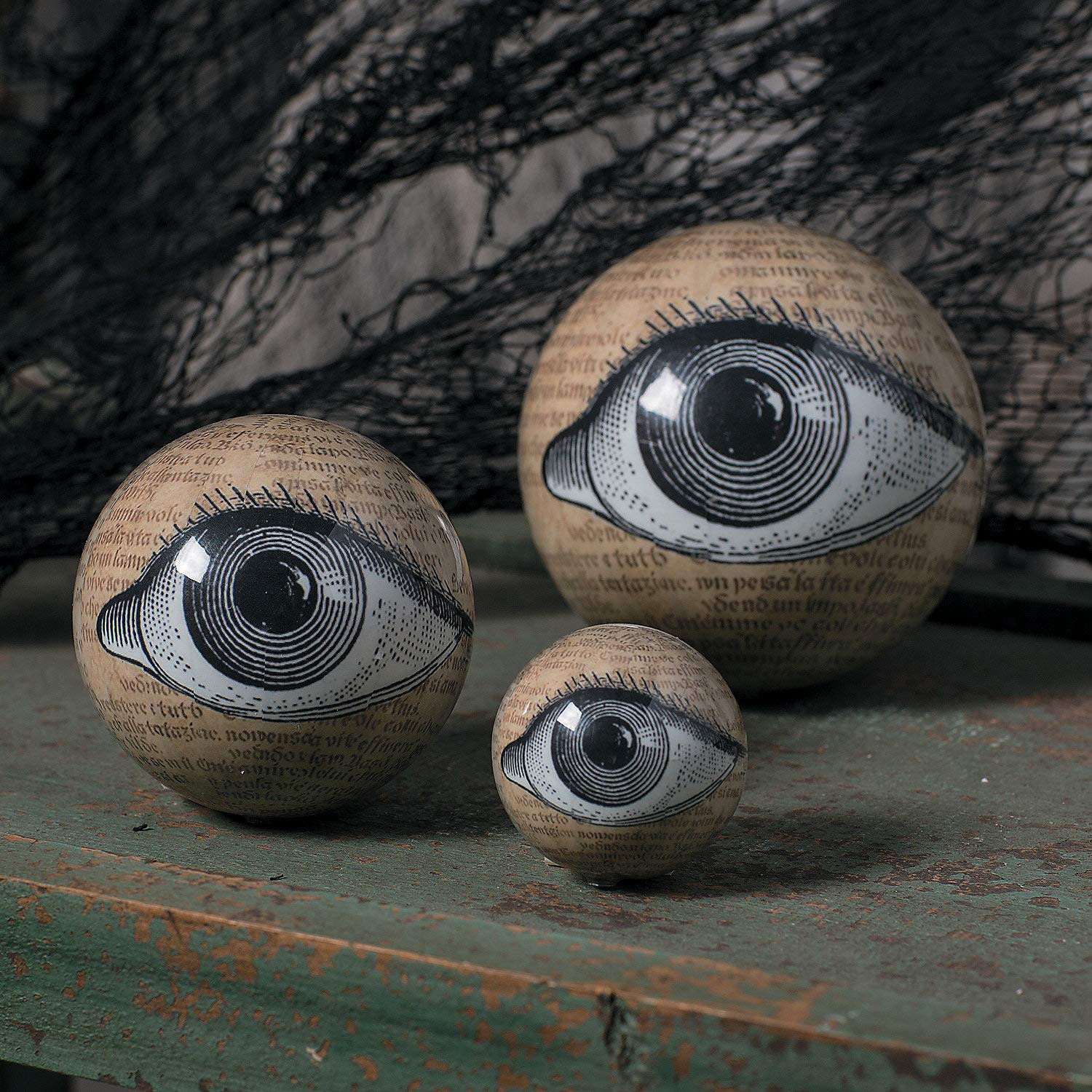 Fun Express Halloween Eyeballs Decorations - 9 Realistic Plastic Eyeball Orbs in 3 Sizes | Spooky... | Amazon (US)