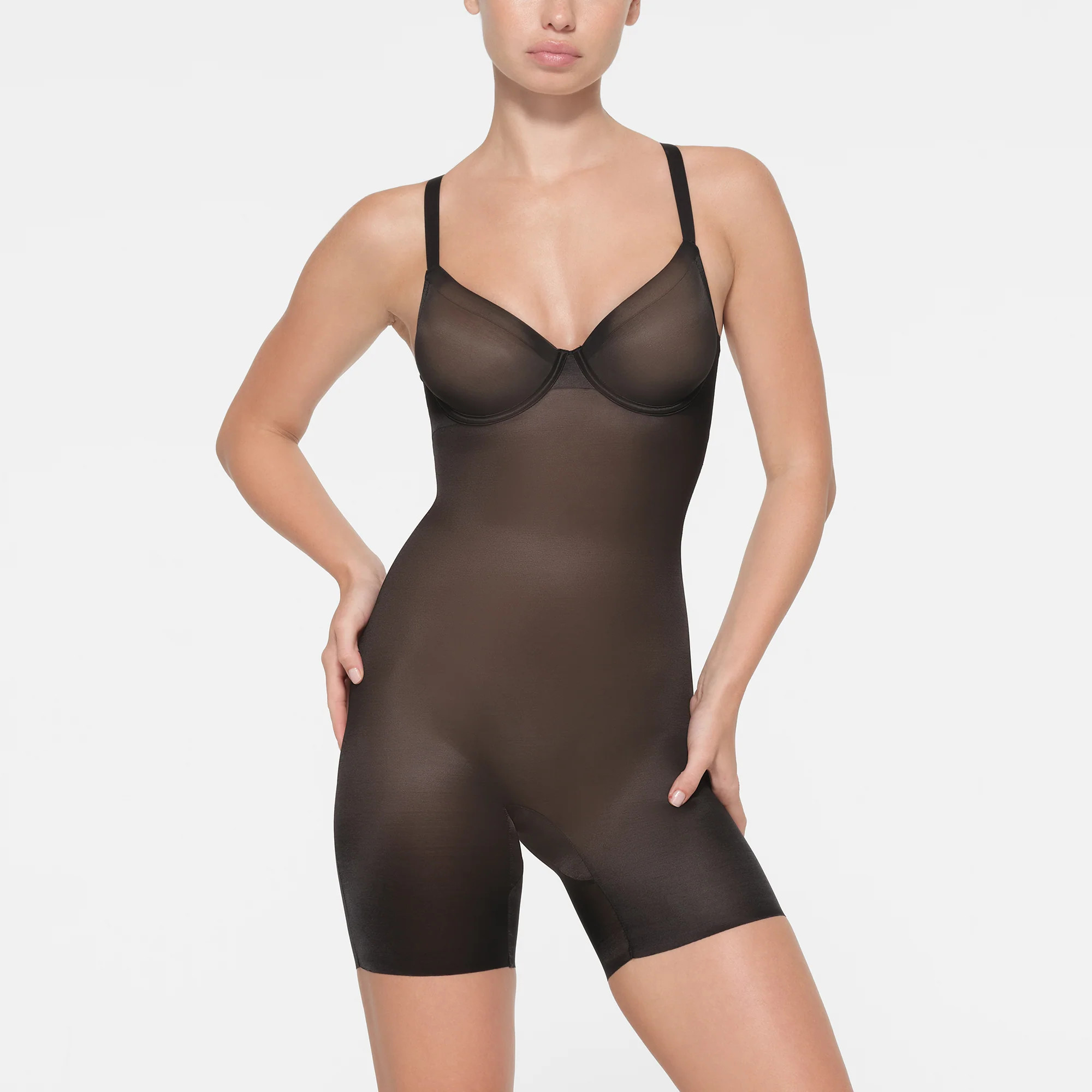 SKIMS Underwire Mid Thigh Bodysuit | Black | Small | Simply Bare | SKIMS (US)