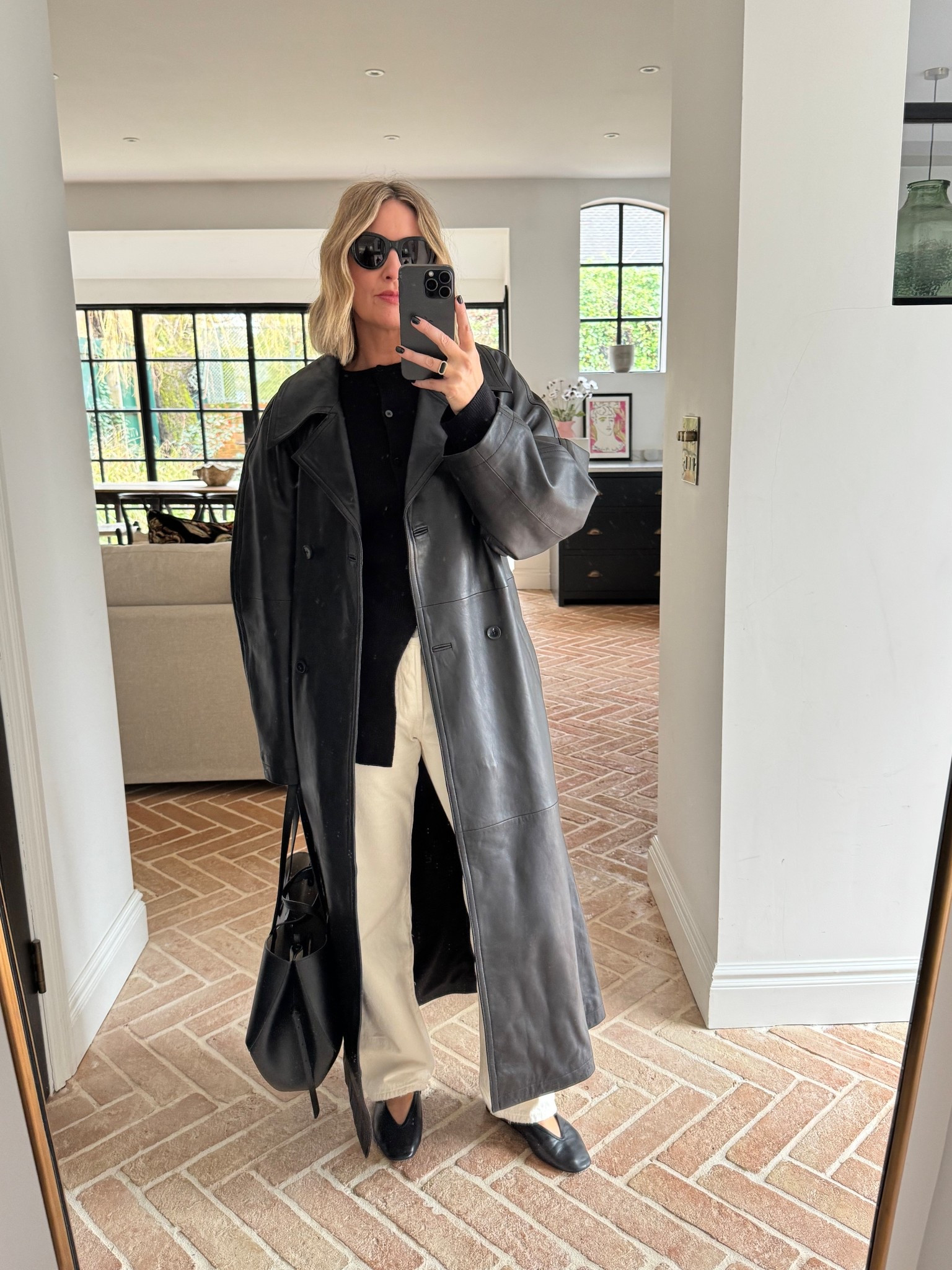 White Jeans for Winter | Leather Trench + White Jeans + Waisted Cardigan + Flats 


#LTKstyletip #LTKuk #LTKeurope