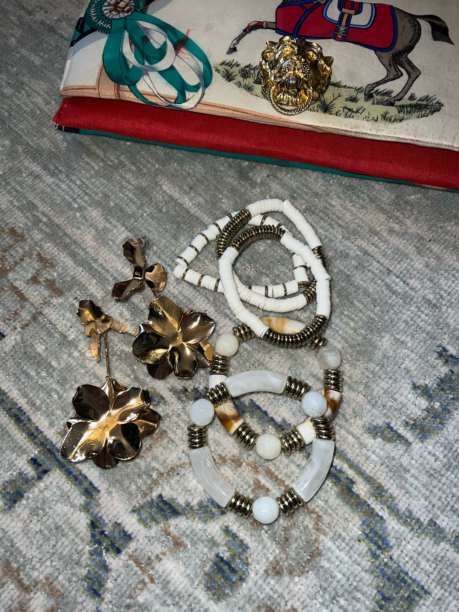 Loving re-discovering these Amazon jewelry finds! Bangles are $10 and earrings are under $10! 