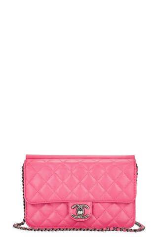 chanel Chanel Lambskin Wallet On Chain in Pink - Pink. Size all. | FWRD 