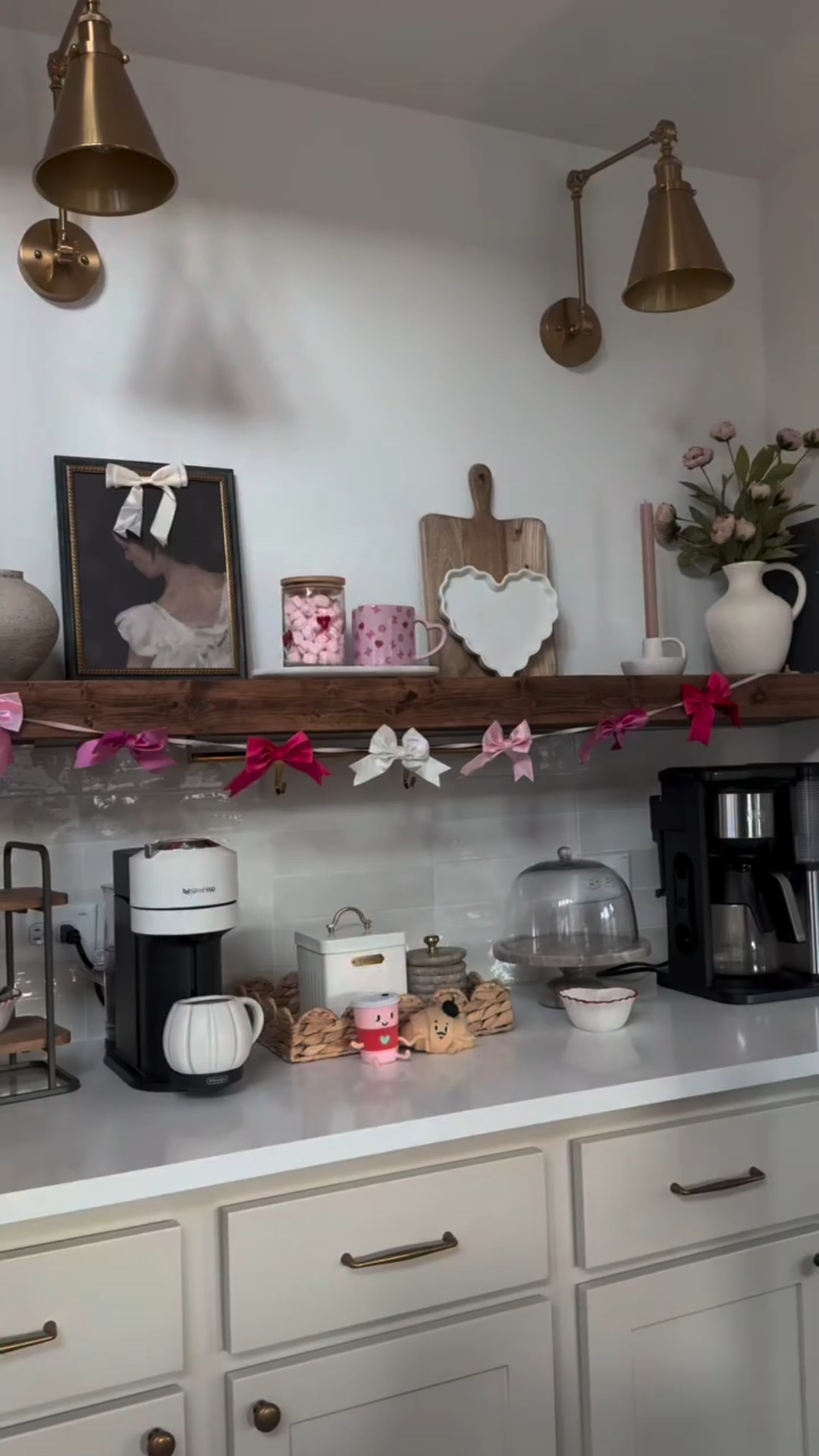 Keeping our Valentine’s coffee station simple and cozy 💕
I love adding small seasonal touches without changing the whole space just enough to make mornings feel special ☕️

Manteniendo nuestra estación de café de San Valentín simple y acogedora 💕


Follow.like. Share @ourcozy_casa for more home inspo 

Feliz lunes amores ❤️

#coffeestation #valentines #valentinescoffeebar #ａｅｓｔｈｅｔｉｃ #cafe

#LTKSeasonal #LTKHome #LTKSaleAlert