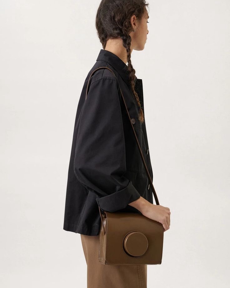Hidden Gem Alert: Lemaire Camera Bag

I’m so excited to share this understated treasure from Lemaire—it’s sleek, versatile, and the circular detail adds just the right pop. Perfect for everyday outfits or dressing up in a pinch. Come see why I can’t stop raving about this hidden gem here at The Tasteful Grove!

#TheTastefulGrove #HiddenGem #LemaireCameraBag #EverydayStyle #EffortlessChic

#LTKsale #LTKbag #LTKFashionMonth