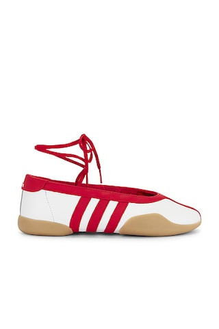 Taekwondo Mei Ballet Sneaker | FWRD 