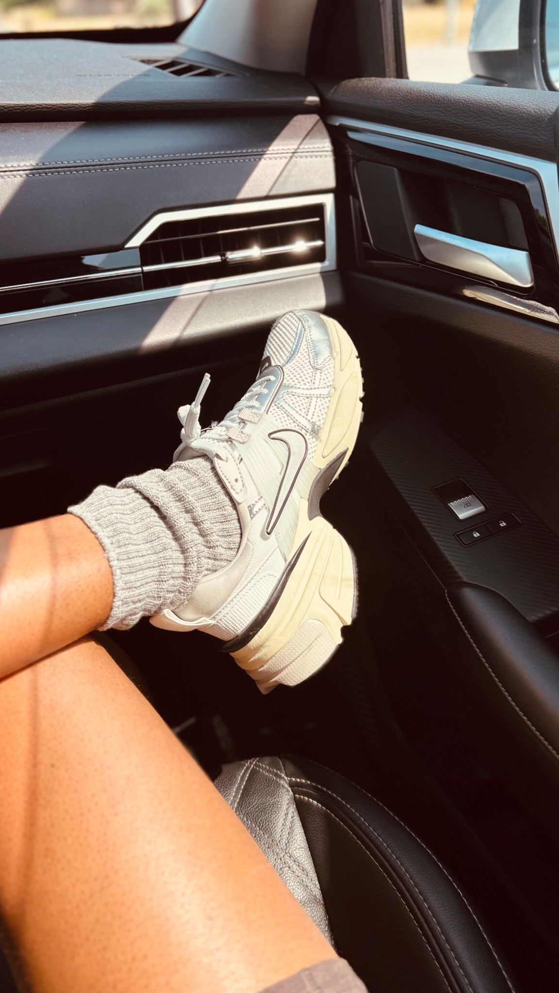 My favorite sneakers at the moment 👟

Nike V2K Runner 