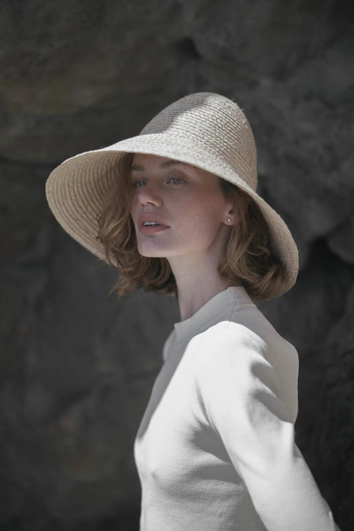 Melanie | Janessa Leone