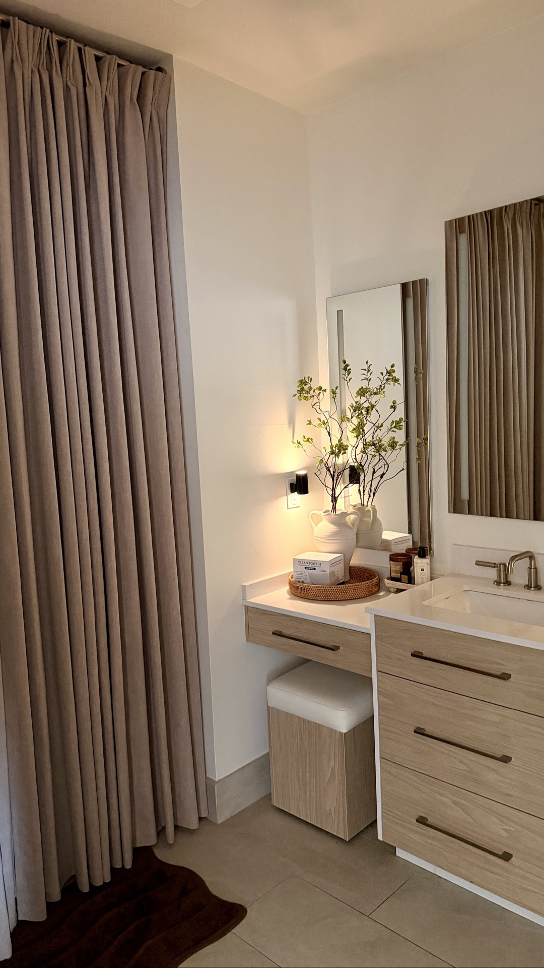 one curtain swap changed the entire bathroom mood ✨
From basic to boutique-hotel energy with an easy before & after upgrade

LTKhome #BathroomRefresh #BathroomMakeover #HomeDecorFinds #AmazonHome #CurtainUpgrade

#LTKdayinmylife #LTKHome #LTKvlog