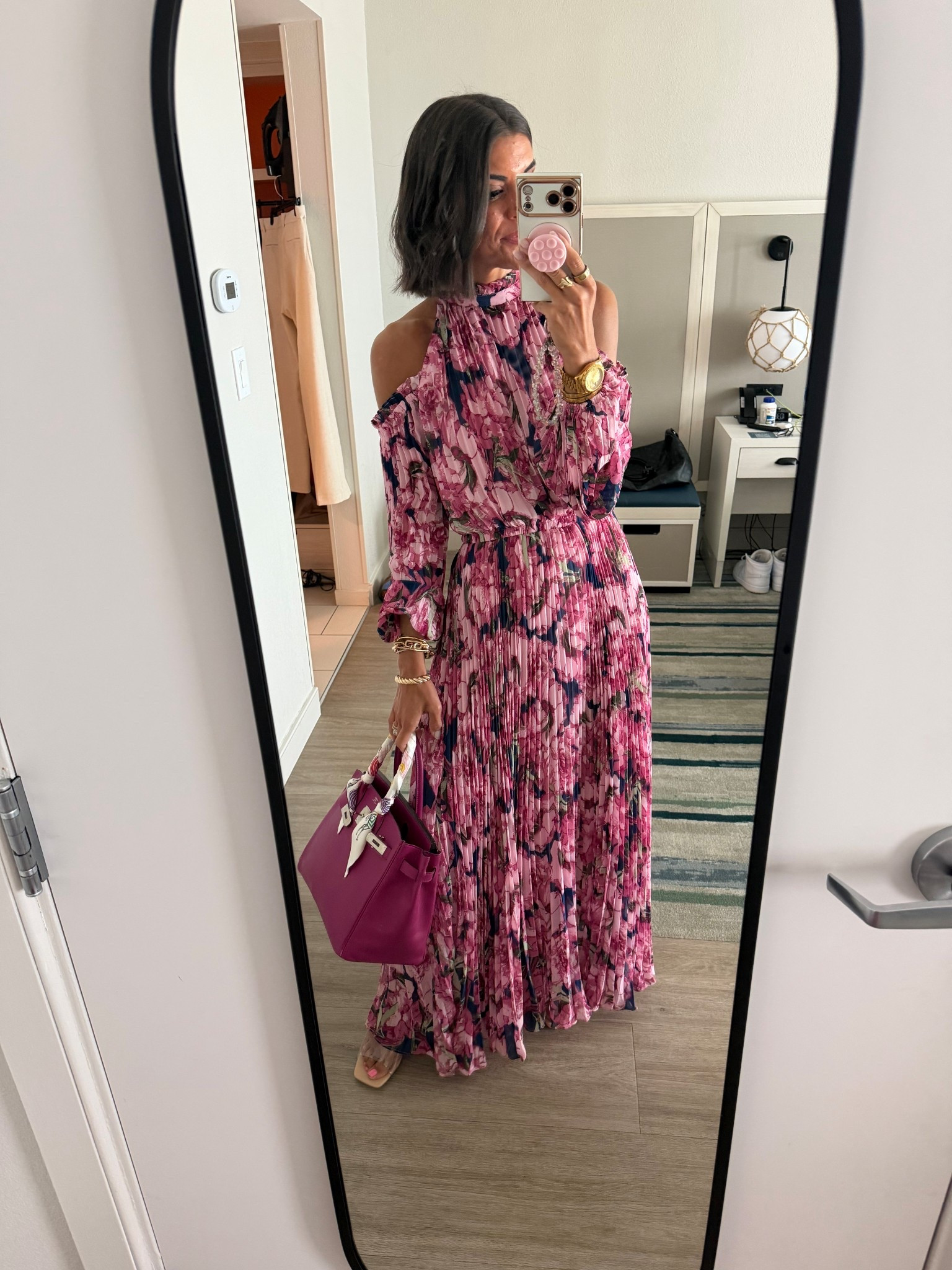 Size xs in dress 

#LTKSeasonal #LTKgrwm #LTKootd