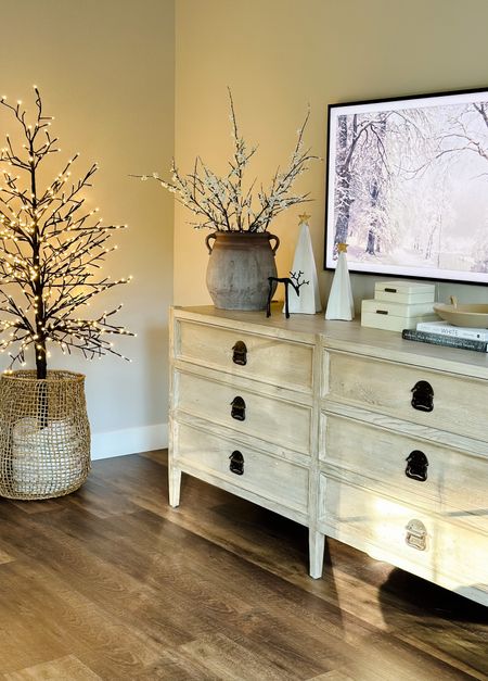 Obsessed with this new lit tree!  Adds just the right amount of holiday sparkle.  

Holiday Bedroom | dresser | white berry stems | ceramic tree | decorative boxes | shagreen | basket | frame tv 

#LTKSeasonal #LTKhome #LTKHoliday