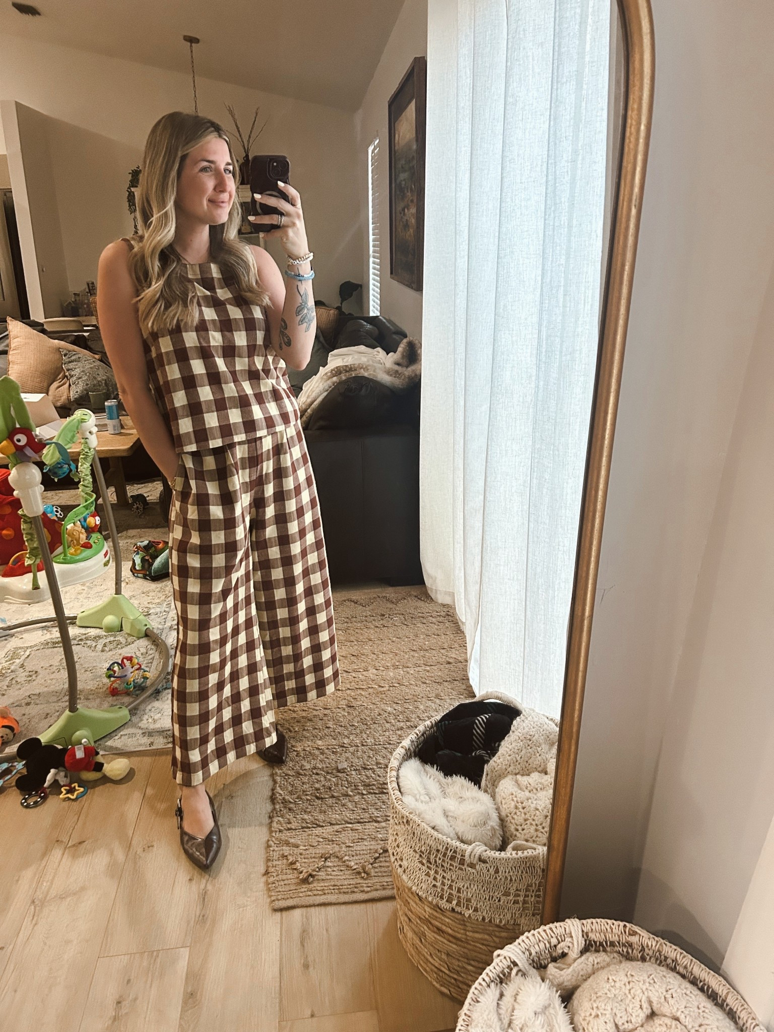 The gingham 2 piece set of my dreams 🤎

#LTKmomlife #LTKootd #LTKWorkwear