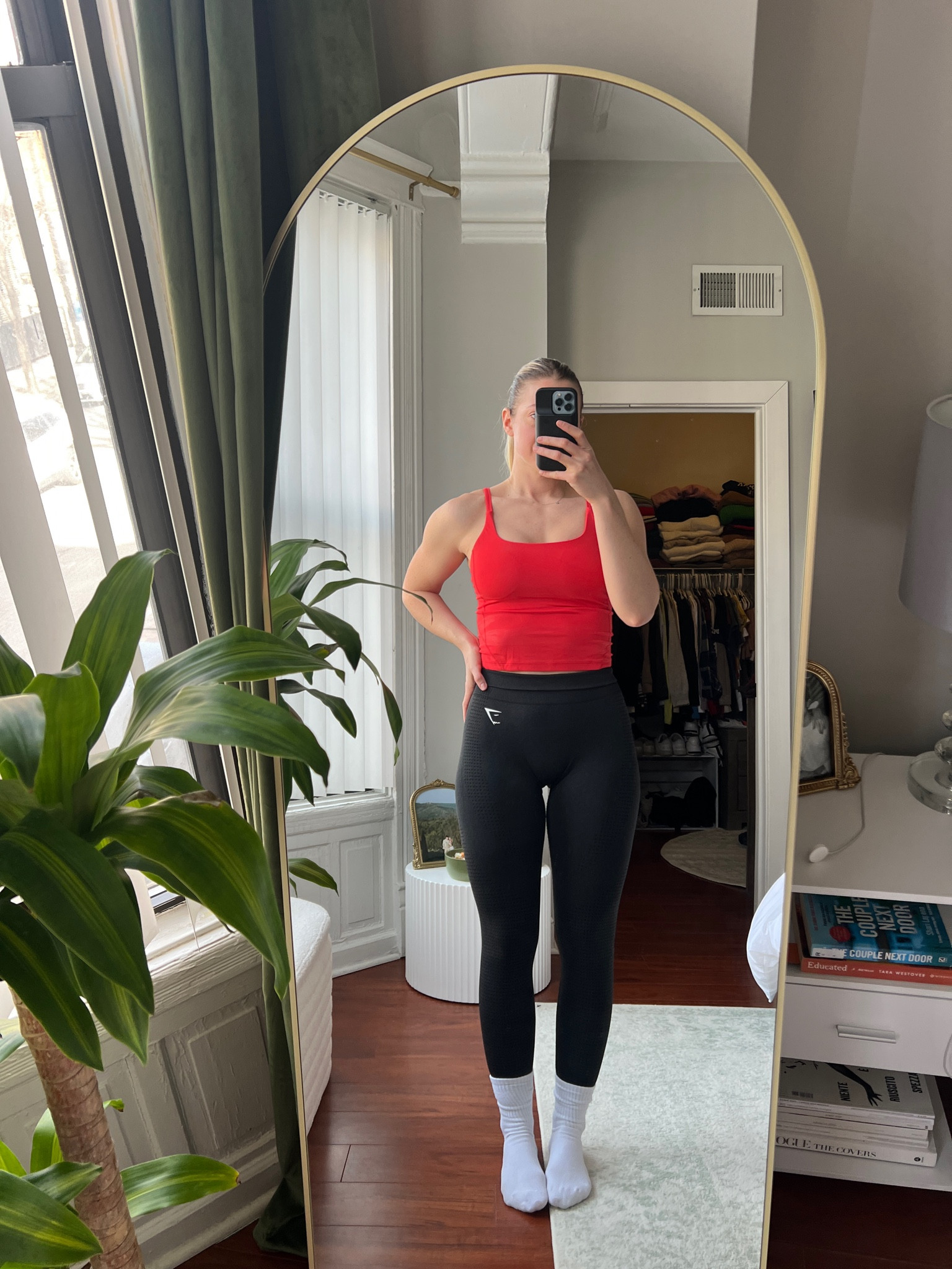 Nothing better than a cute gym outfit 🤌🏼

I’m wearing a size 6 in the top and size small in the leggings ❤️

#LTKfindsunder100 #LTKfitness