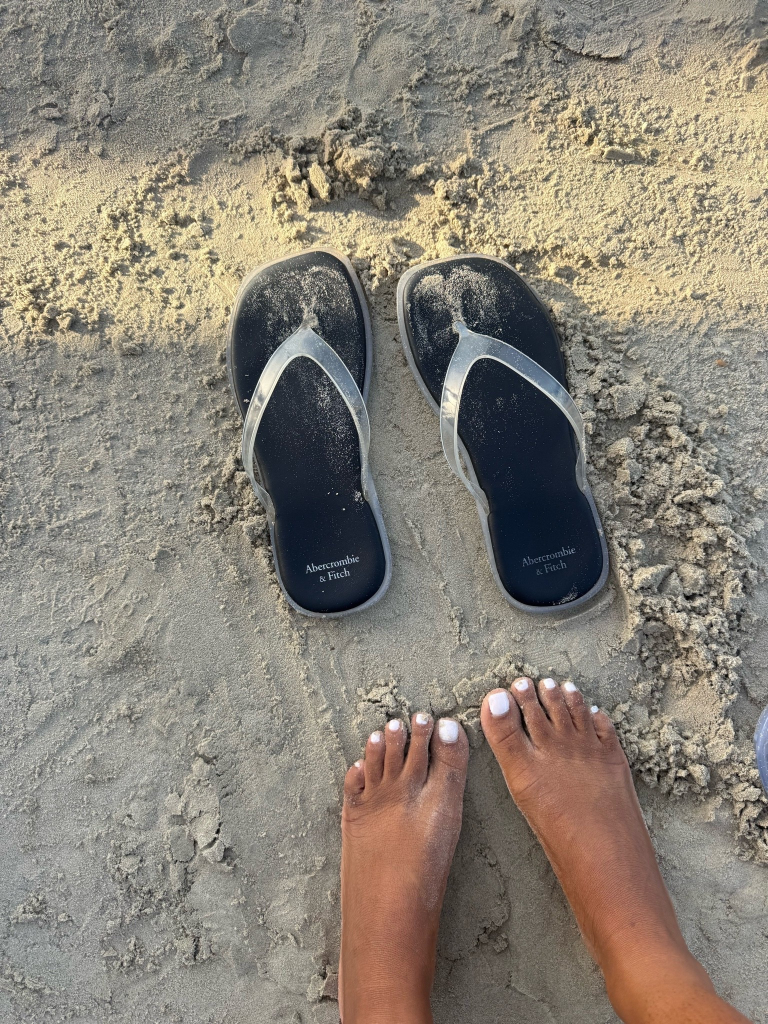 Jelly flip flop sandals @abercrombie

#LTKootd #LTKTravel