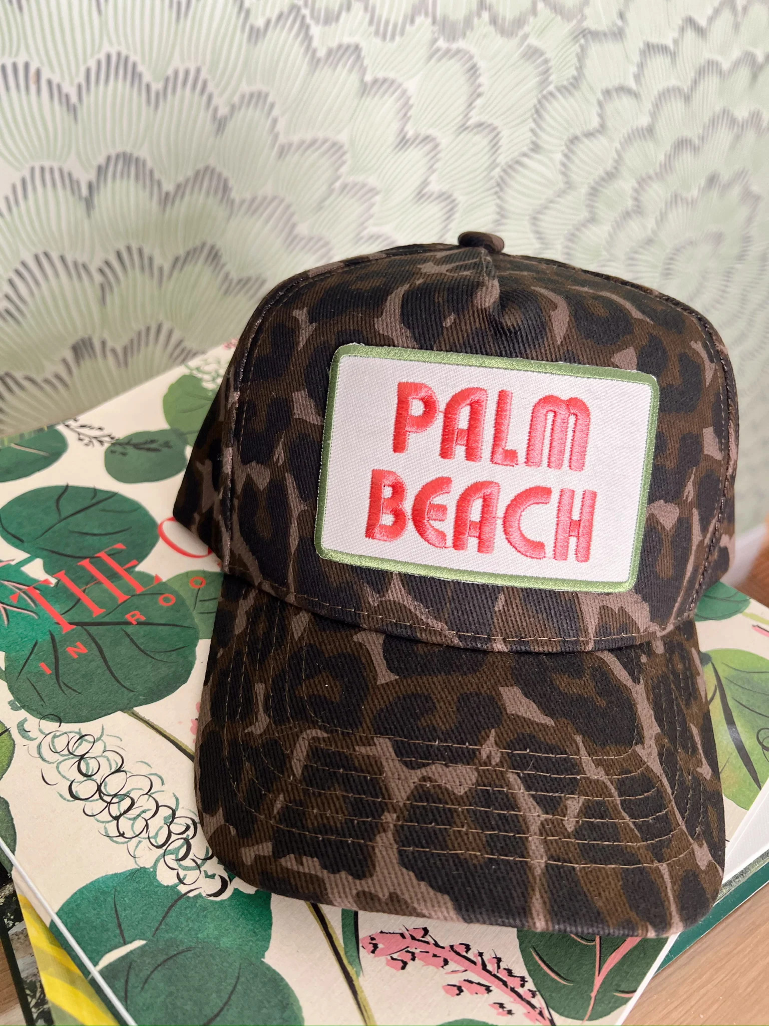Palm Beach - Leopard Vintage Trucker Hat | KenzKustomz