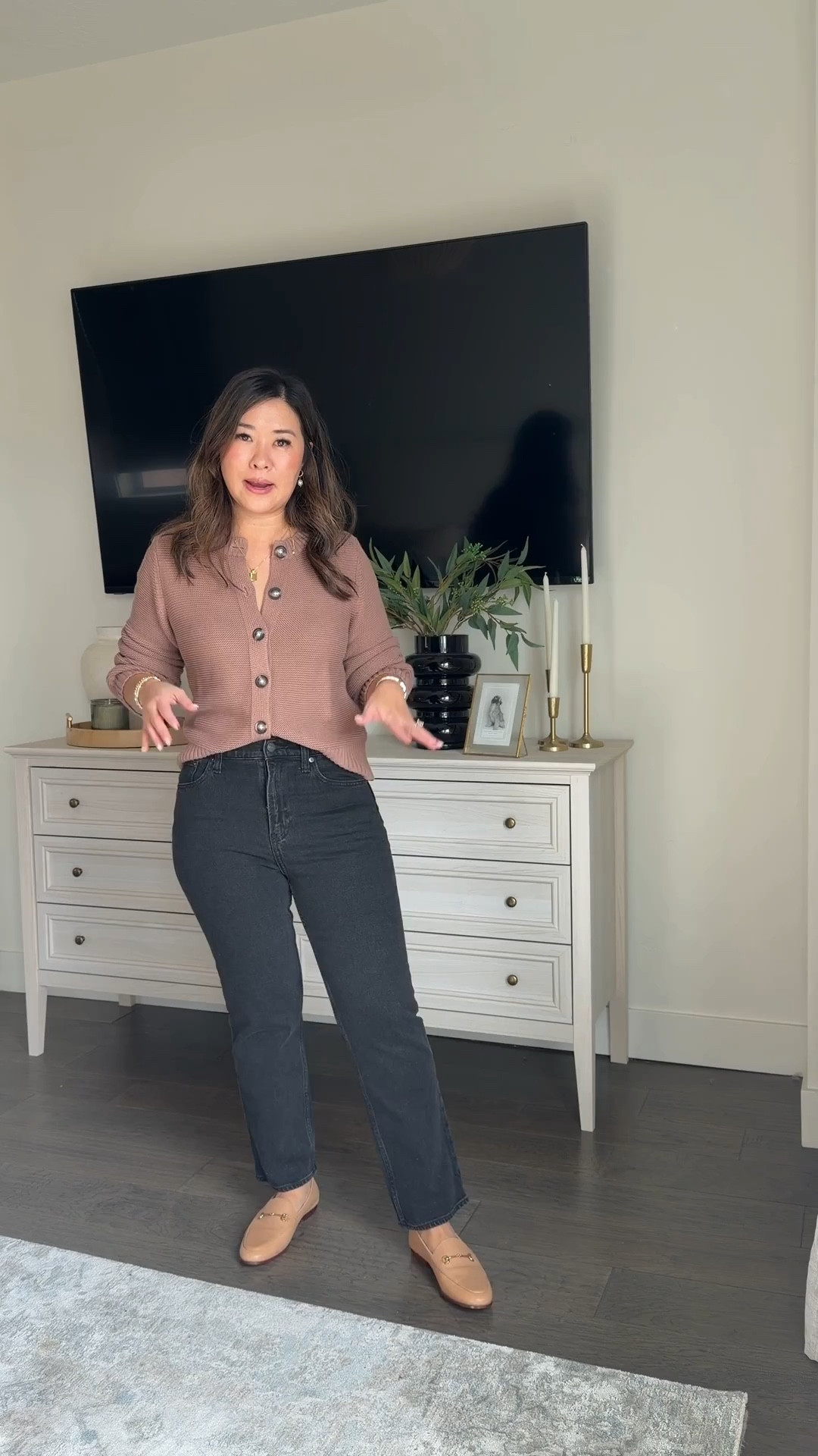 Old Navy Cardigan Sweater: Medium
Crop Jeans (26” inseam): 30R