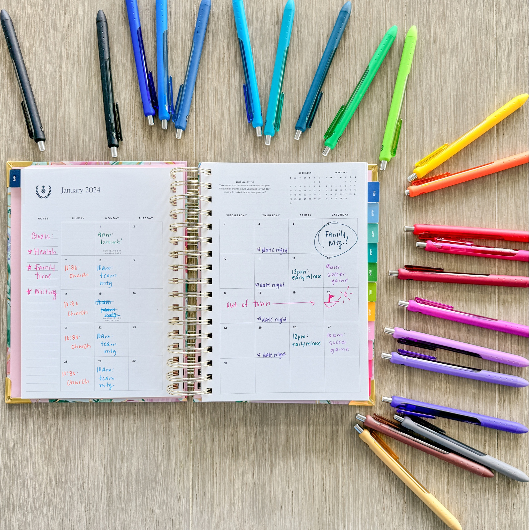 Time to get organized. #ad These awesome pen sets are my favorite for color coding andplanning for my family. #Target, #TargetPartner, #gifting, #holiday, #gift