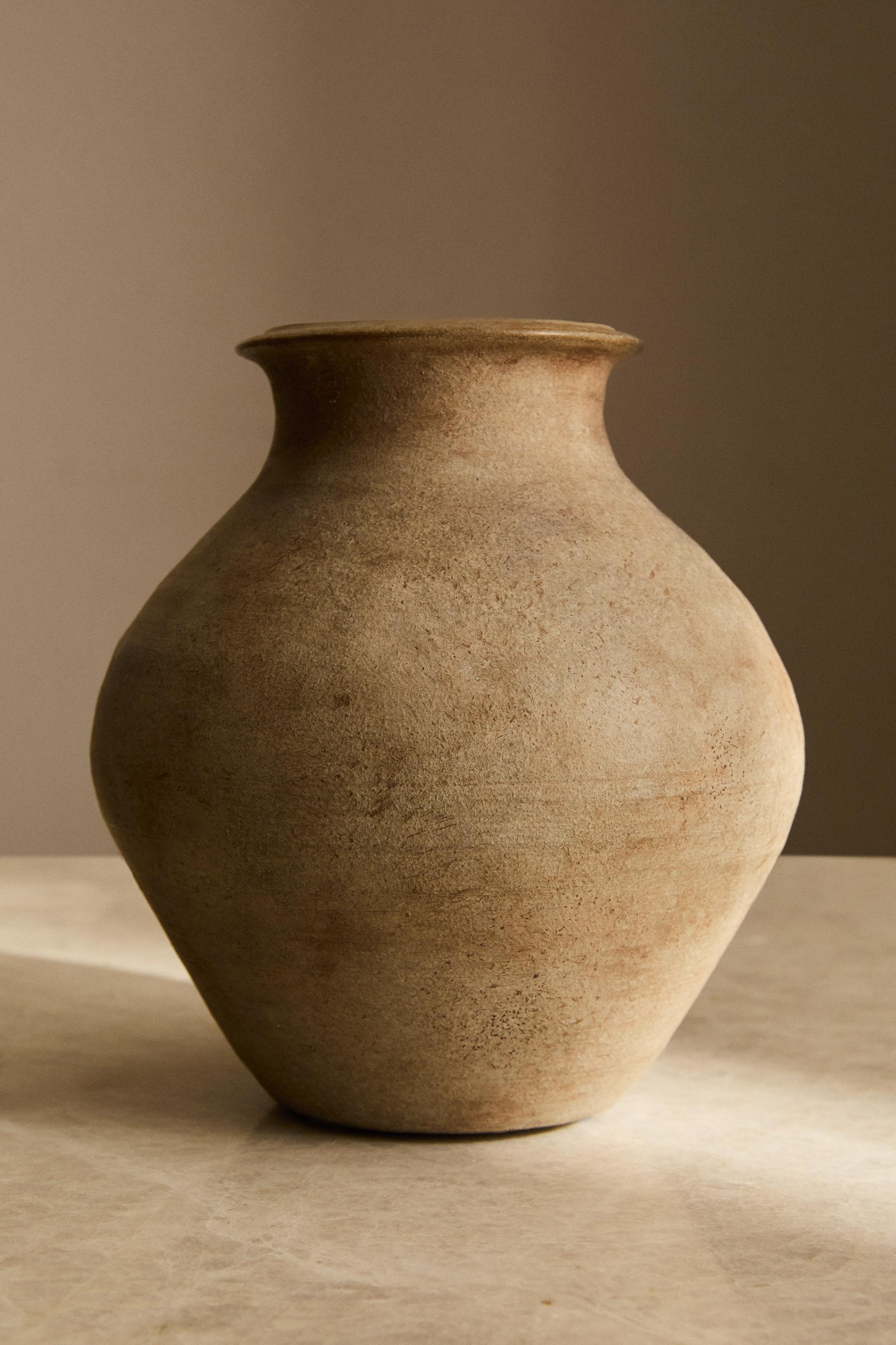 TERRACOTTA VASE | Zara US