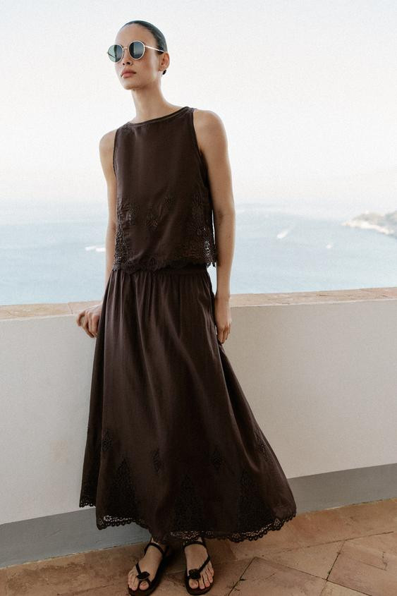 EMBROIDERED VOLUMINOUS MIDI SKIRT | Zara UK