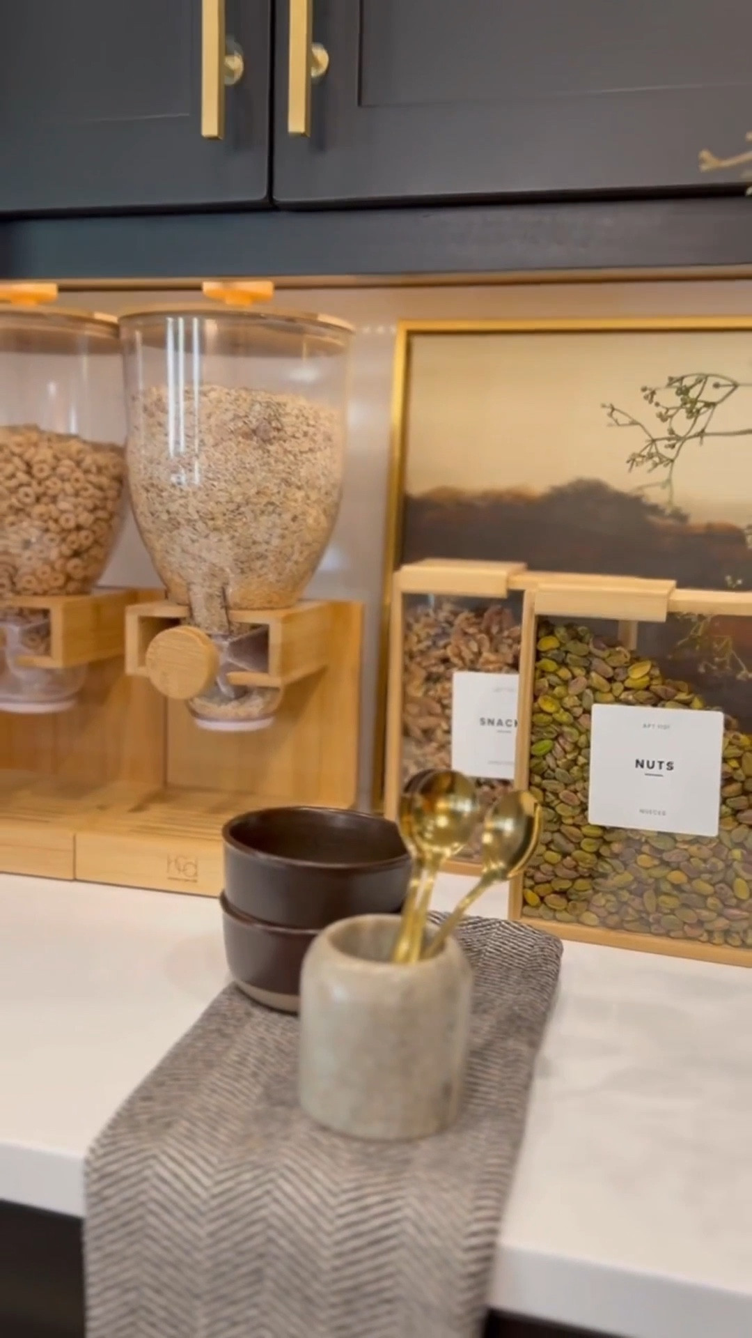 ✨ Found these budget‑friendly, stylish dispensers on Amazon and they’ve been such a game changer for our kitchen. They’re perfect for cereals, rice, pasta, snacks … you name it. Plus, my kids are obsessed with how easy they are to use ❤️


#kitchenorganization #pantrygoals #aestheticstorage #cerealdispenser #ricestorage #pantryessentials #amazonfinds #kitchendispenser #storagesolutions #founditonamazon #ad @amazon #amazonhome


#summerthompsonstyles


#LTKHome #LTKdayinmylife #LTKmomlife