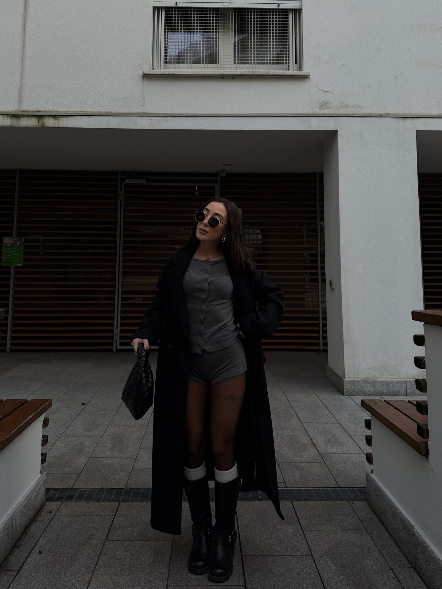 Milano grigia = 🩶 

Coord set @sheinbae.official su @sheinofficial @shein_it 🩶 

Sconti super ✨Cerca 8E42P e usa il mio codice sconto 25BFabiana ✨ 

#SHEINBigSale #SHEINBlackFriday #SHEINsaveinstyle || AD