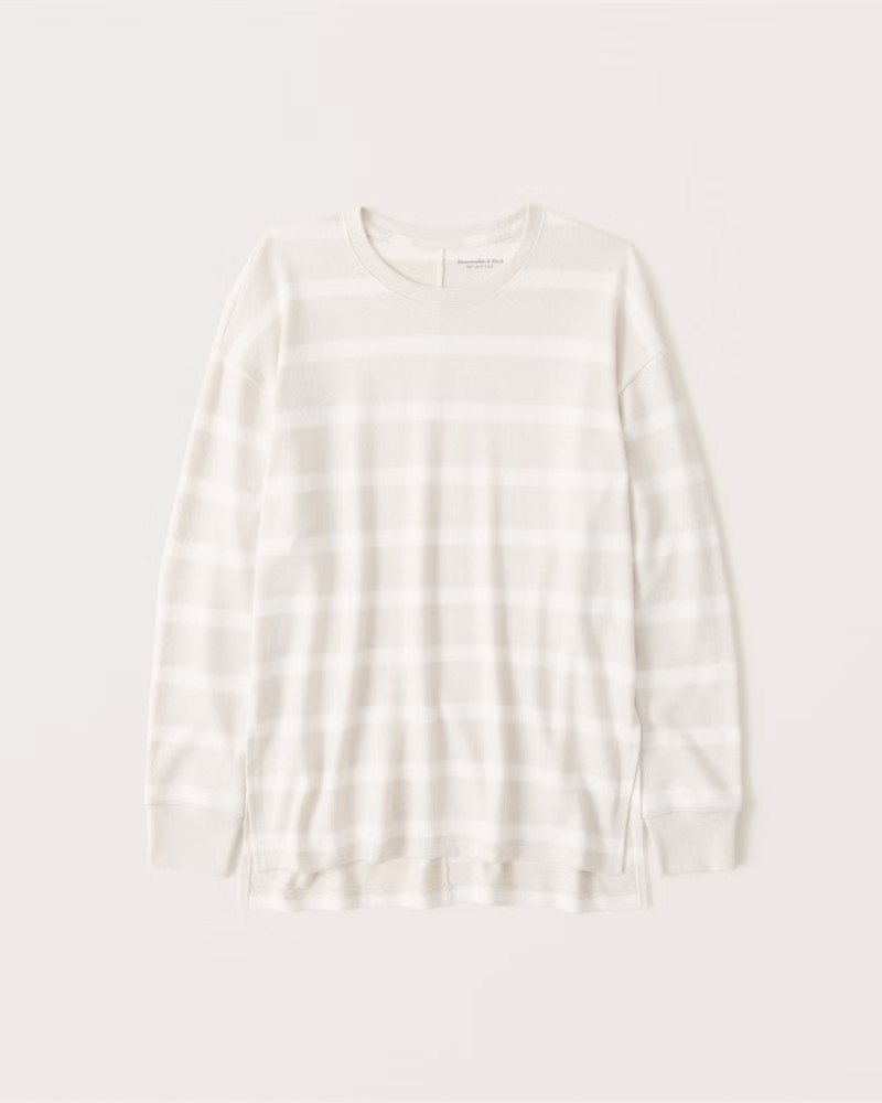 Striped Cozy Long-Sleeve Crewneck Boyfriend Tee | Abercrombie & Fitch (US)