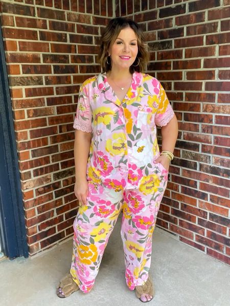 The softest pajama set from the Pioneer Woman at Walmart! These would be an awesome gift idea for mom, sister, or best friend. They come in regular and plus size, and I’m wearing the 2X here. 
5/18

#LTKPlusSize #LTKFindsUnder50 #LTKSeasonal