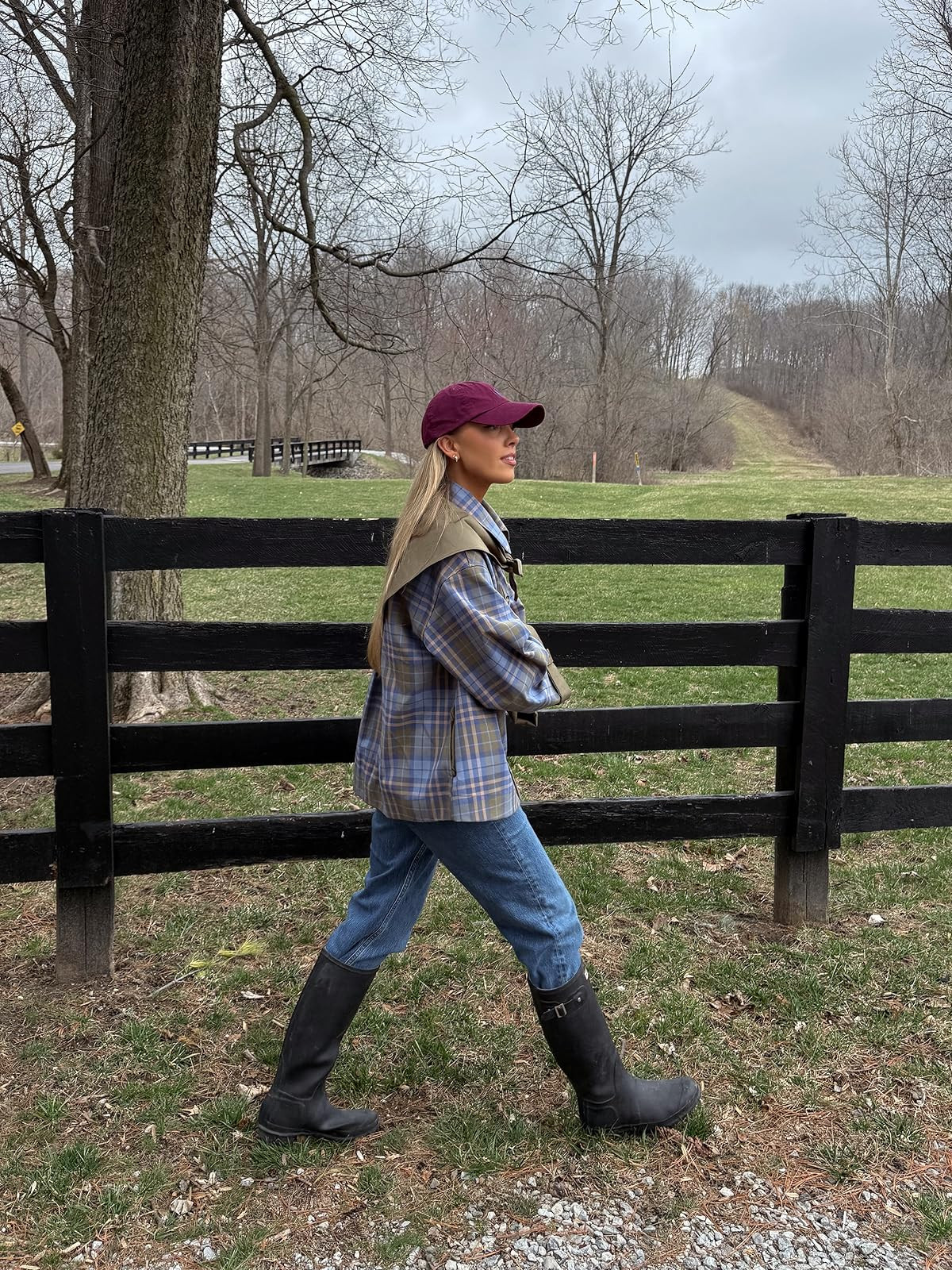 Hunter Destin | Amazon (US)