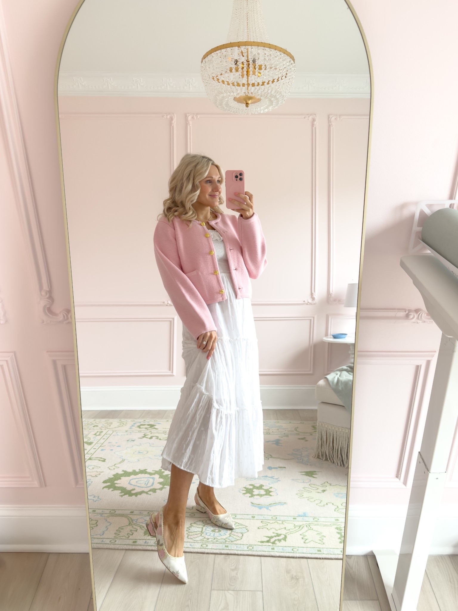 I’m sooo jn love with these slingbacks!!
Spring shoes 
Spring outfit
White dress
White sundress 
Pink cardigan
English factory
Spring dress
Oushak rug
Pink green yellow outfit
Easter dress
Easter outfit
Wall moulding
Pink and green rug
Middleton pink
Chandelier

Rug is from milagro collective, not affiliated w LTK so had to link a similar!

#LTKHome #LTKFindsUnder50 #LTKFindsUnder100