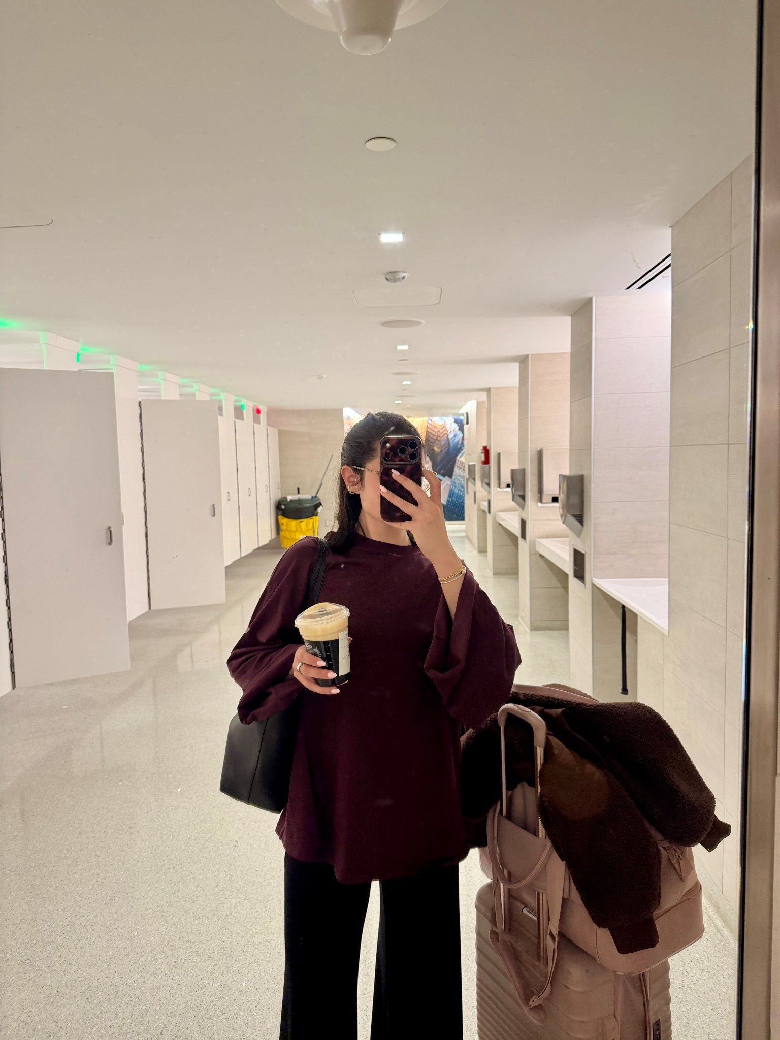 Travel day! 

#LTKdayinmylife #LTKTravel #LTKootd