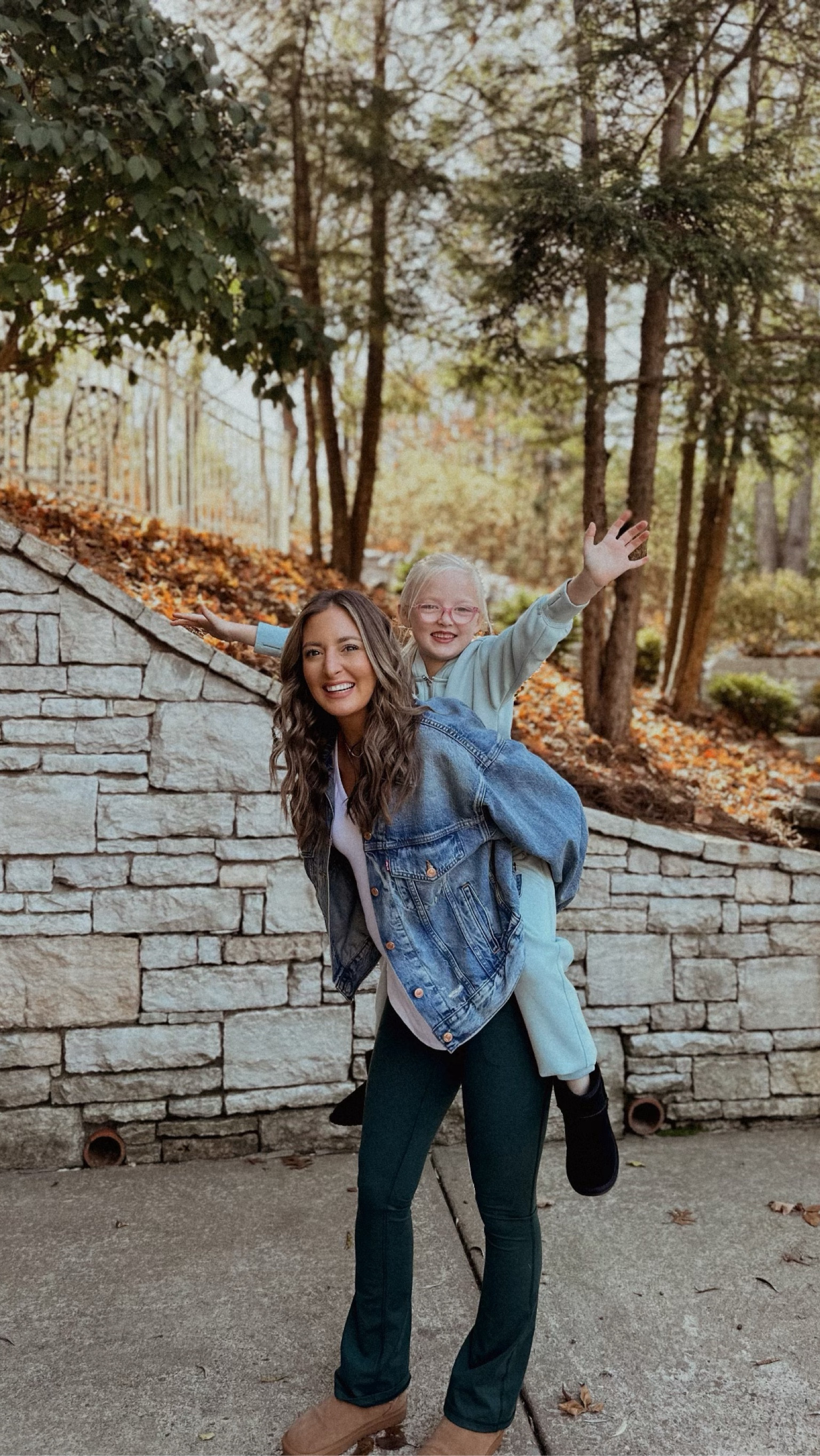 Road trip with my favorite girl!!!! We’re both super comfy in these cute outfits!

#LTKfamily #LTKstyletip #LTKtravel