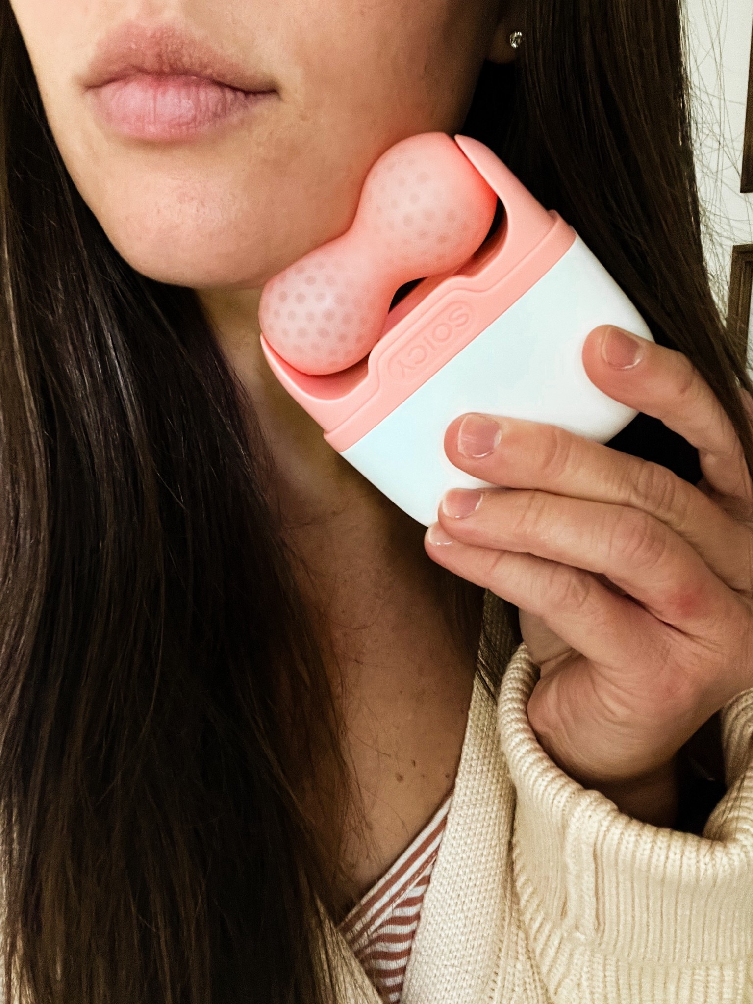 One of my favorite morning rituals. Store in the freezer and use right away for a cool, facial de-puff. 

#LTKBeauty #LTKFindsUnder50
