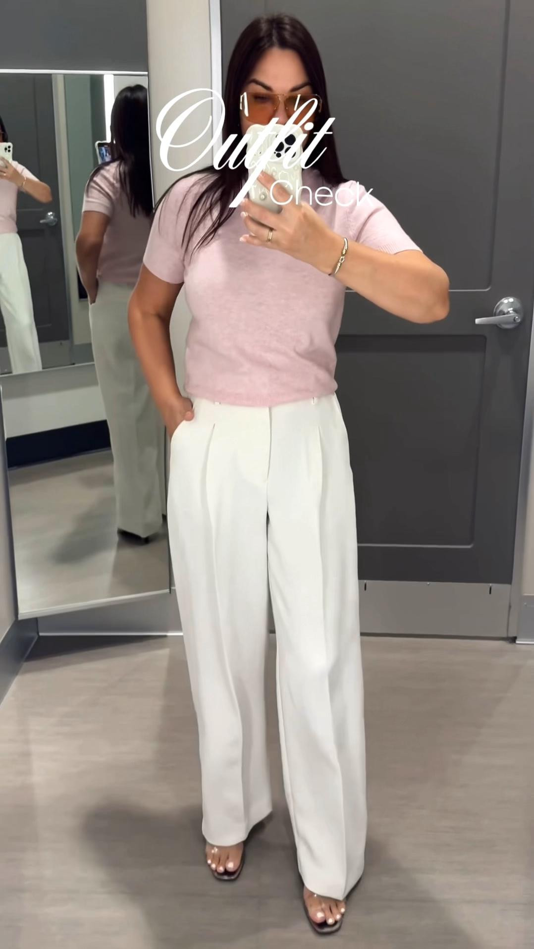 ✨ The perfect everyday combo ✨
This super-comfy soft pink sweater is a dream piece 💕
Pair it with tailored pants for the office or with jeans for a chic casual vibe.
Elegant, versatile, and oh-so comfortable – a true must-have for your wardrobe.

#LTKWorkwear #LTKSeasonal #LTKOver40