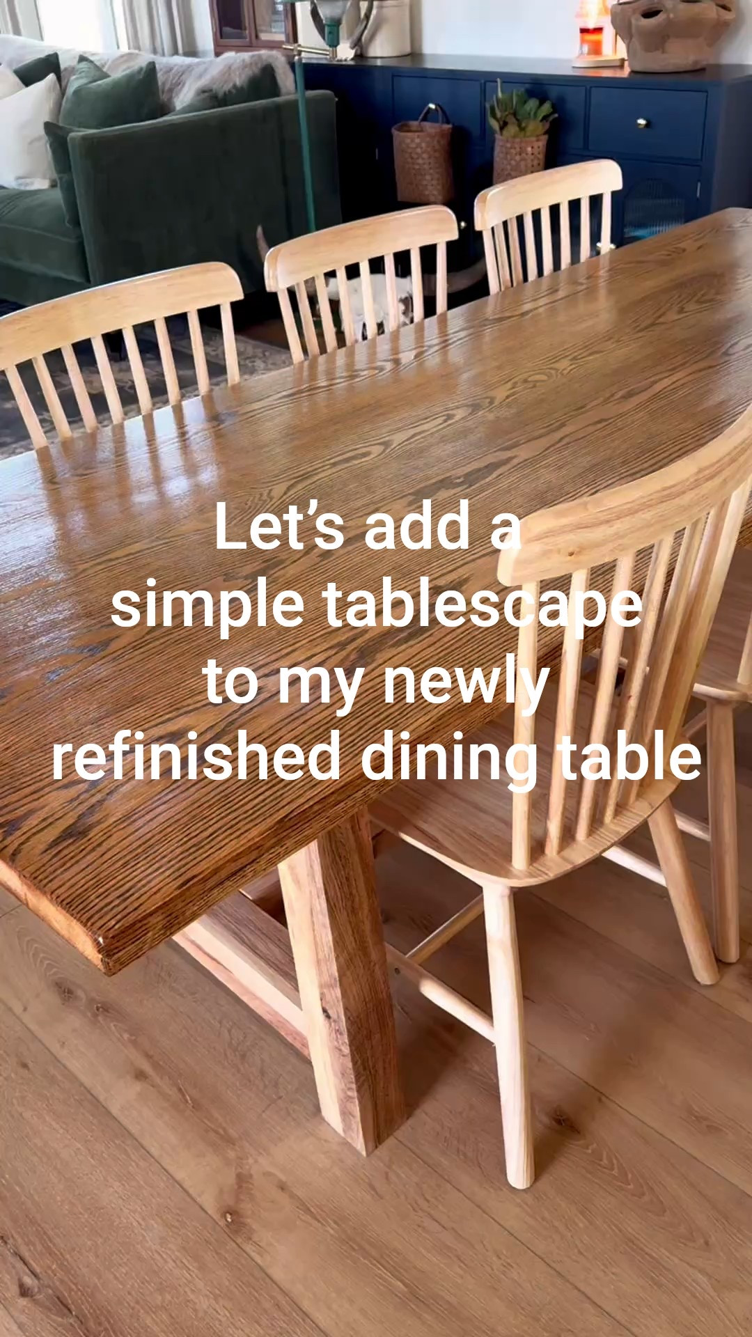 I really need to swap these dining chairs for back ones but hey, one thing at a time 
#decor #diningroom #tabledecor #decoration #vintagedecor 

#LTKHome #LTKSaleAlert