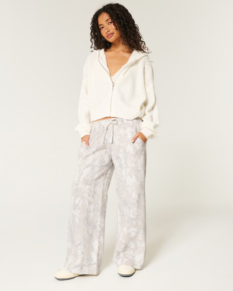 Camo Baggy Sweatpants | Hollister (US)