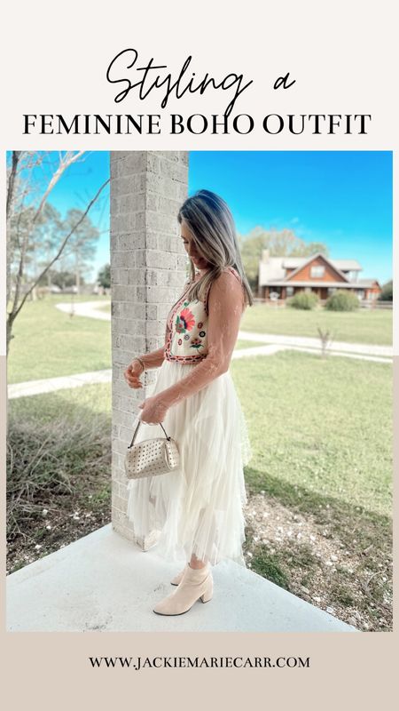 ✨ Style this feminine boho outfit with me!💕✨ Comment L I N K to shop, and I’ll send you all the details of this cute outfit.

This vest is stunning with its’ embroidery details, and comes in 3 other colors. There’s also lots of other options in this skirt. It’s super comfortable with the elastic waist.

The little lacy tee has thumb holes you can use if you want a little edgier look.


#LTKstyletip #LTKfindsunder50 #LTKU