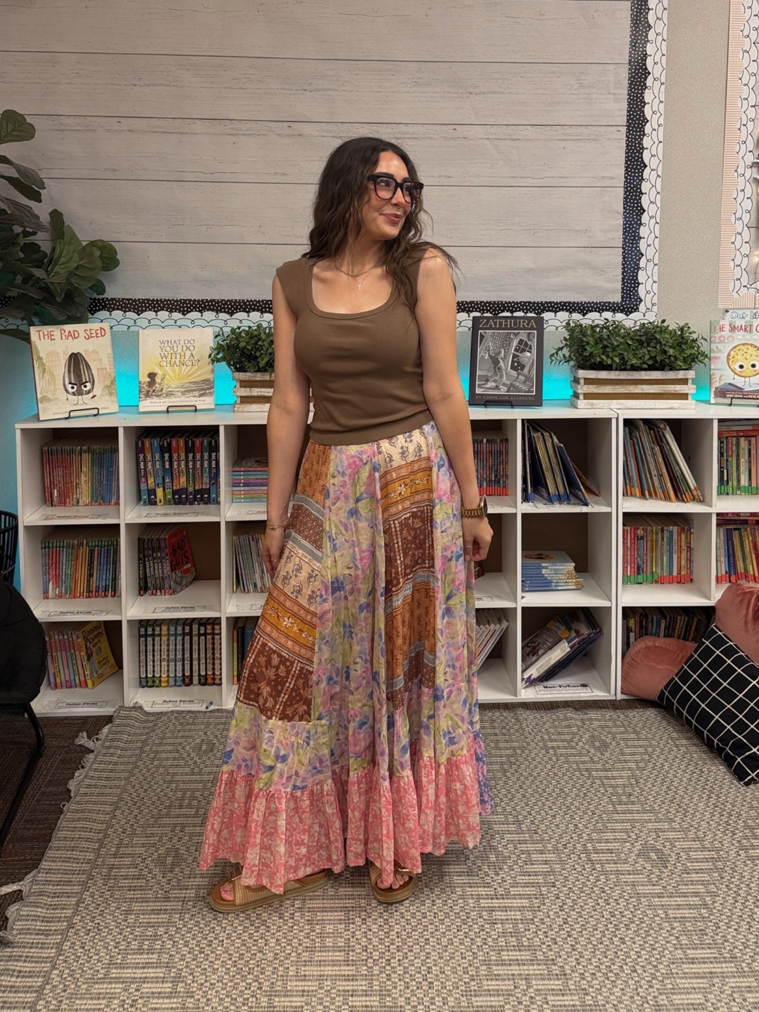 Exact skirt is from Nuuly but linked similar
Top: medium
Shoes: TTS

#LTKdayinmylife #LTKgrwm #LTKootd
