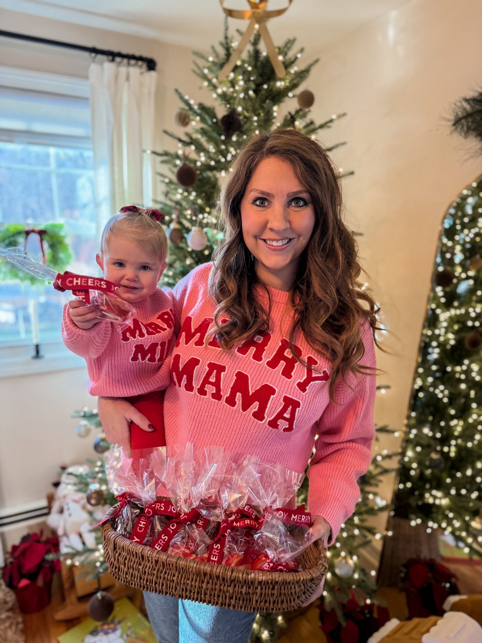 Our 100% wool sweaters are currently 40% off!


#LTKHoliday #LTKBaby #LTKmomlife