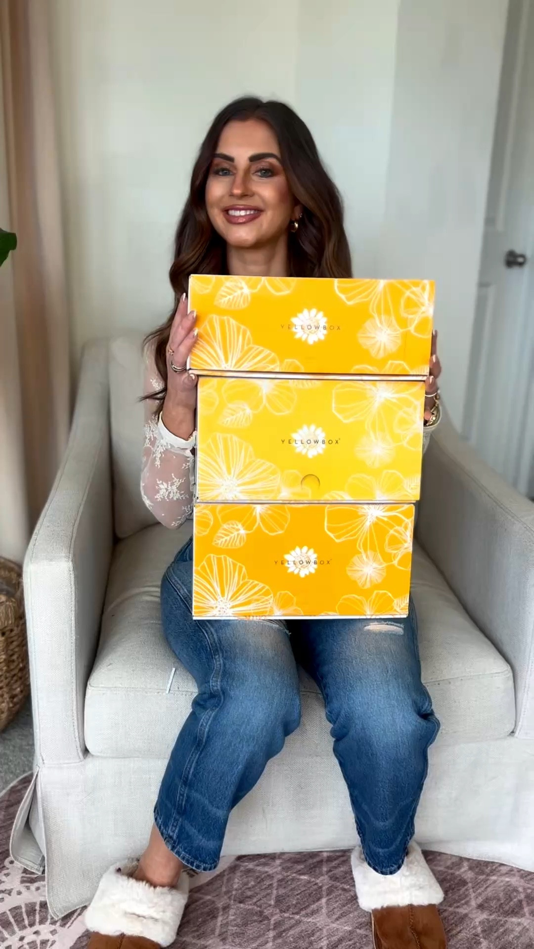 Spring/summer sandals 
Leopard wedge brown tan sandals
Black rhinestone flats 
Ruffle linen shorts-small 
Black lace long sleeve top
Tan paisley summer set