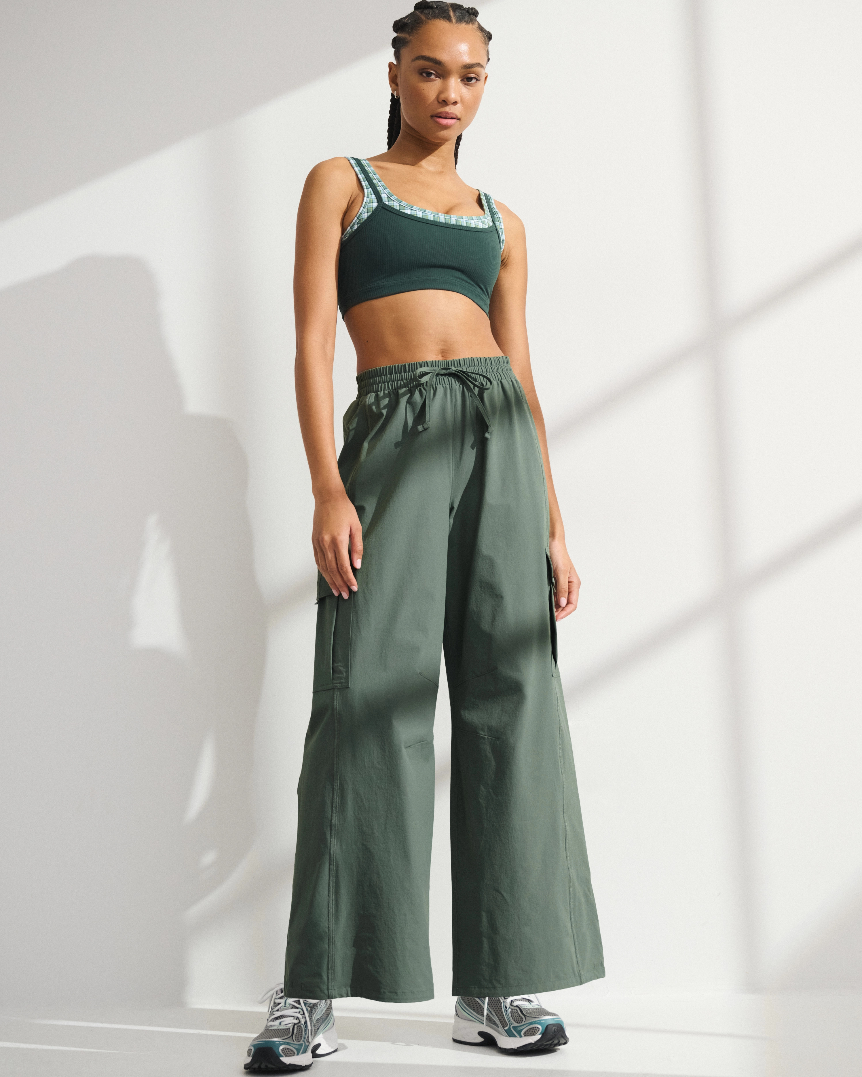 YPB Crinkle Nylon Convertible Balloon Pant | Abercrombie & Fitch (US)