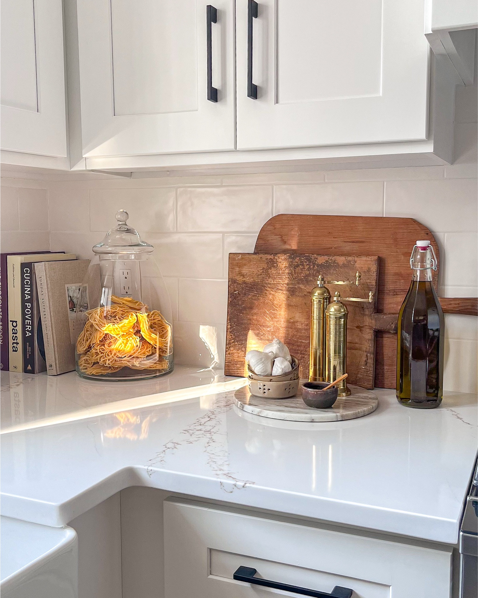 Kitchen corner styling  🤌🏻

#LTKHome #LTKfoodie #LTKSeasonal