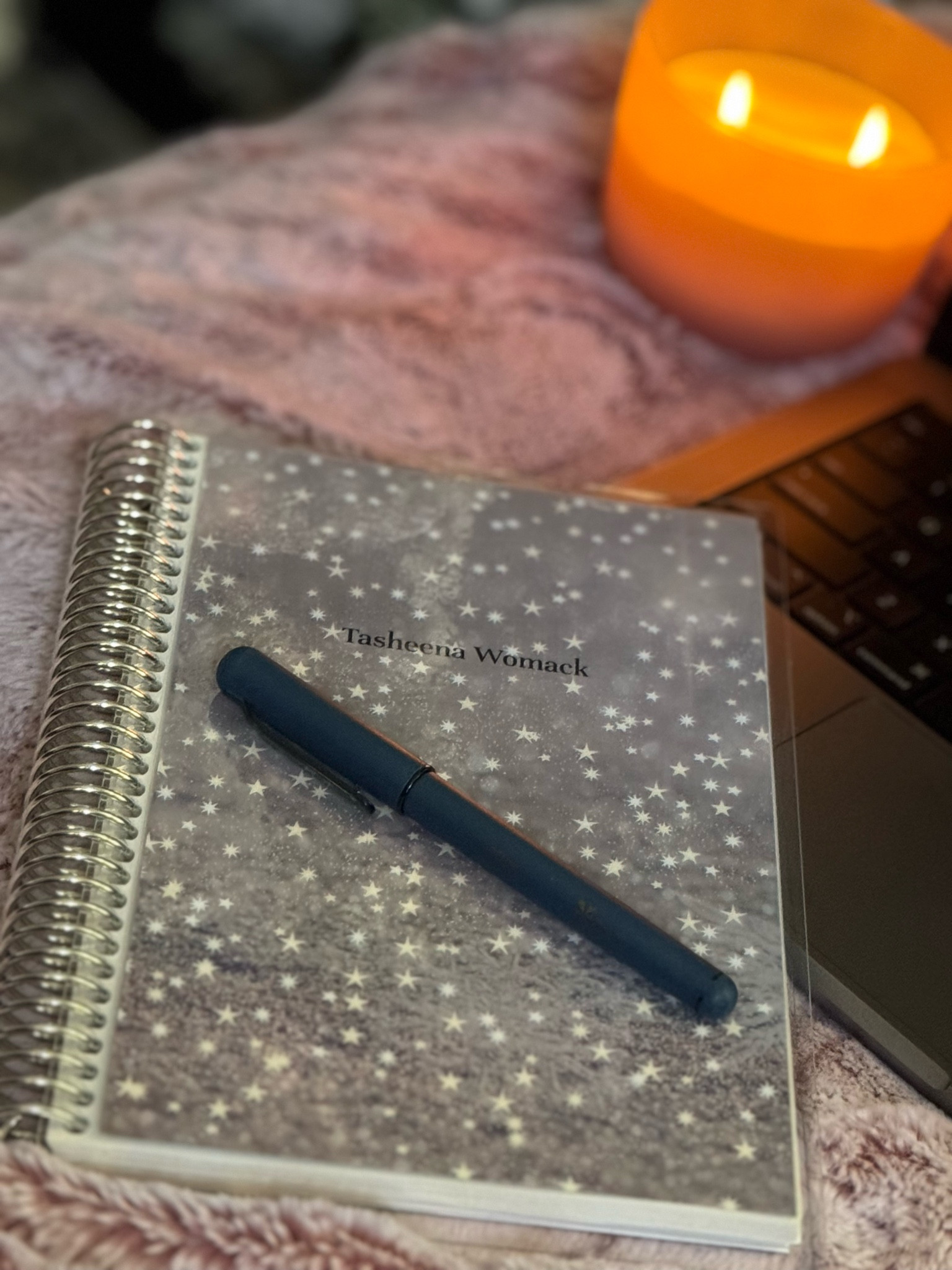 🎄 The Winter Planning Bundle that'll make you actually stick to your resolutions! Featuring our bestselling A5 Weekly Planner, luxe denim pen, and magnetic bookmark. Perfect for gifting or treating yourself! Shop your productive winter season via link. #PlannerGoals #WinterCollection 🤍✨

#LTKCyberWeek #LTKHoliday #LTKGiftGuide