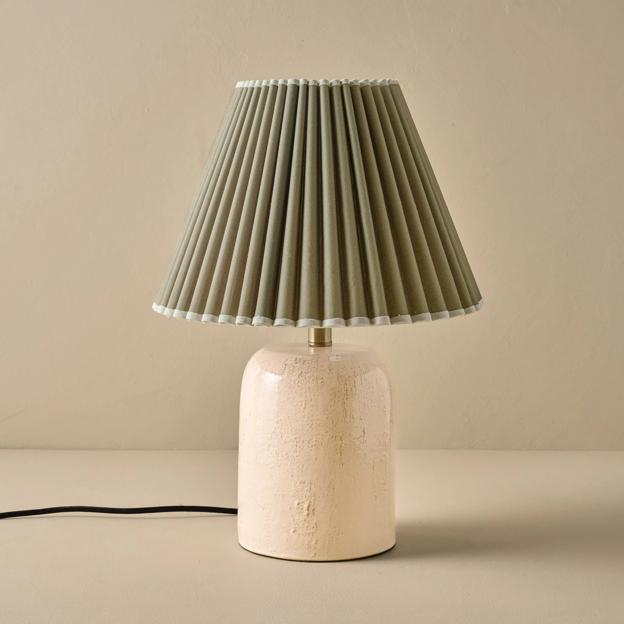 Farrah Table Lamp - Textured Cream | Magnolia