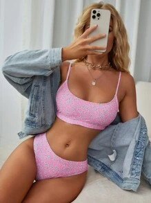 Ditsy Floral Bikini Swimsuit
   SKU: sW210507455169761      
          (6755 Reviews)
           ... | SHEIN