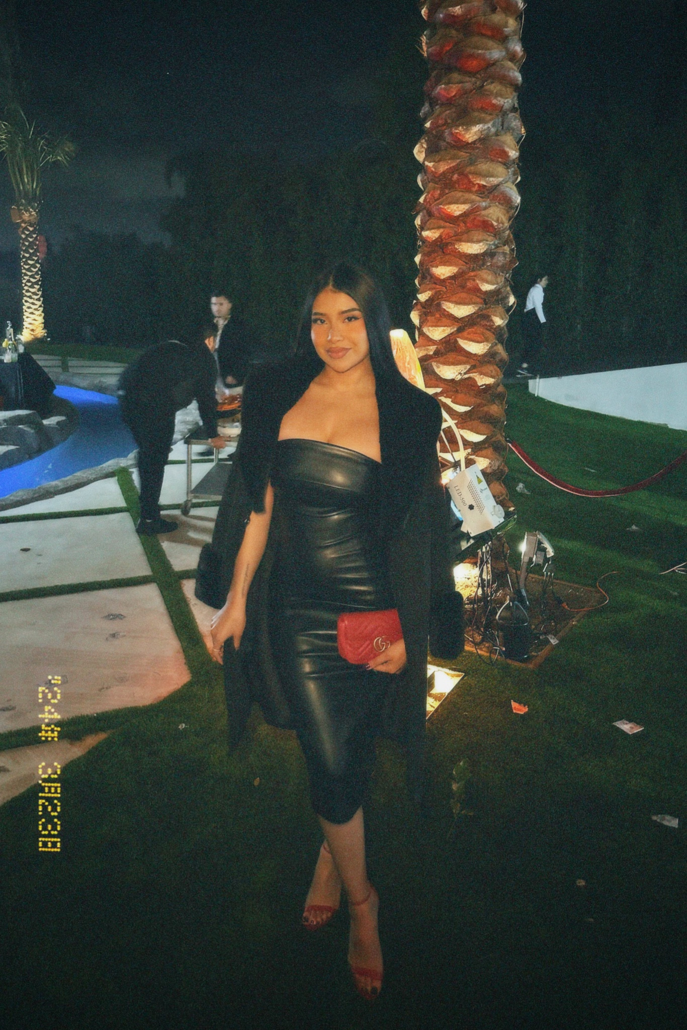 coat is originally from f21 but not on the website 😭 linked very similar ones 🖤

#LTKfindsunder100 #LTKworkwear #LTKfindsunder50